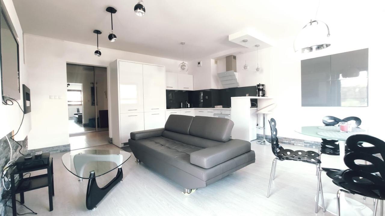 Lokietka 8B By Homeprime Krasków Εξωτερικό φωτογραφία